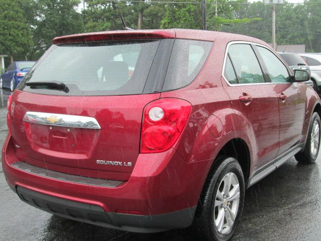 2010 Chevrolet Equinox 1.8T Quattro Sedan 4D