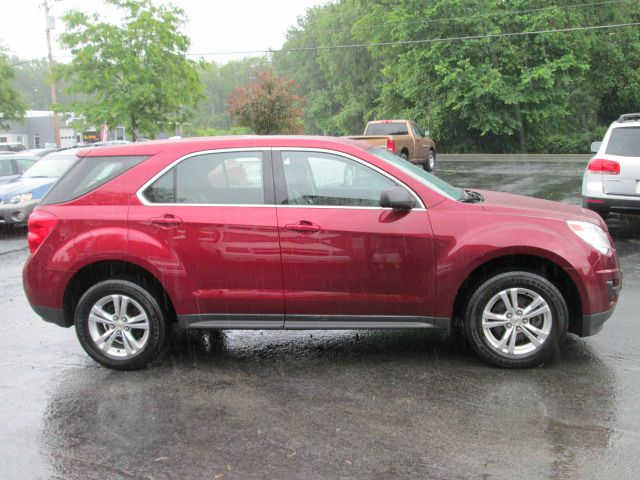 2010 Chevrolet Equinox 1.8T Quattro Sedan 4D