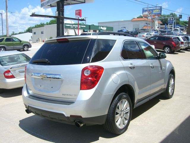 2010 Chevrolet Equinox XLT 3.0L Standard