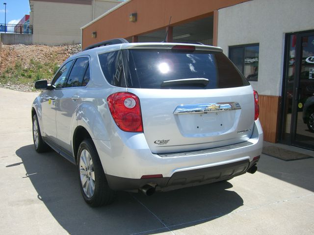 2010 Chevrolet Equinox XLT 3.0L Standard