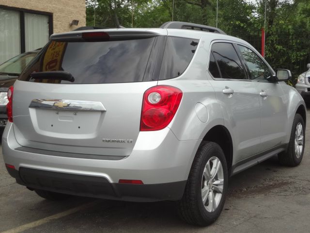 2010 Chevrolet Equinox XLT 3.0L Standard