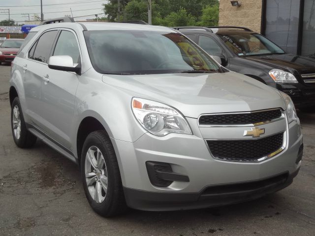 2010 Chevrolet Equinox XLT 3.0L Standard