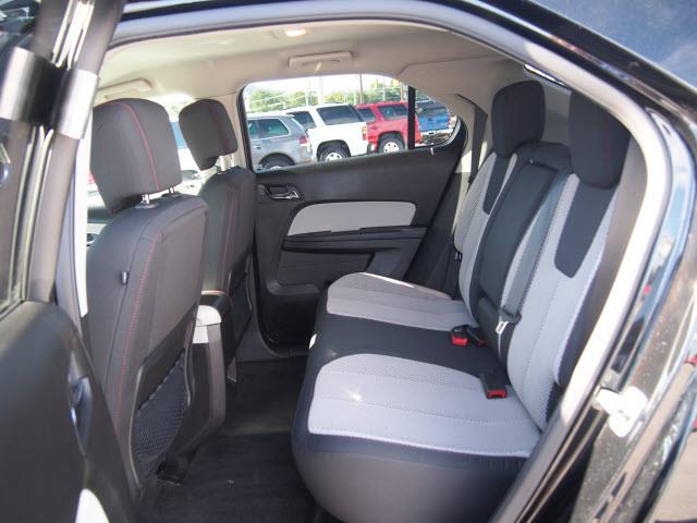 2010 Chevrolet Equinox SL1