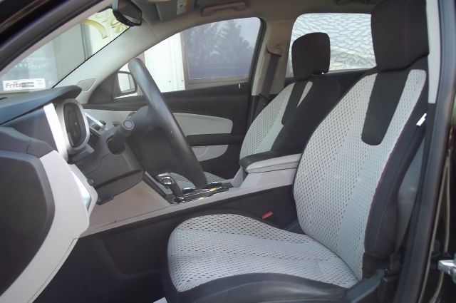 2010 Chevrolet Equinox Passenger Van AWD