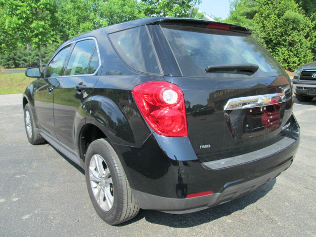 2010 Chevrolet Equinox 1.8T Quattro Sedan 4D