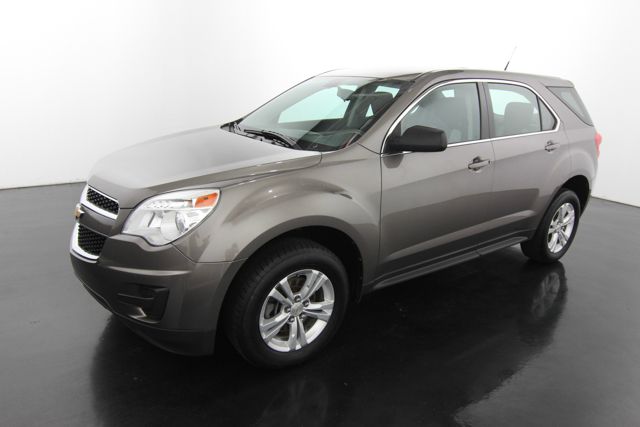 2010 Chevrolet Equinox 1.8T Quattro Sedan 4D