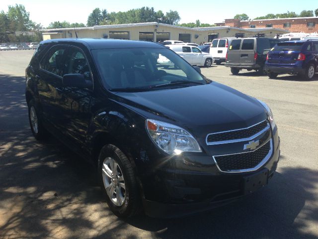 2011 Chevrolet Equinox 1.8T Quattro Sedan 4D