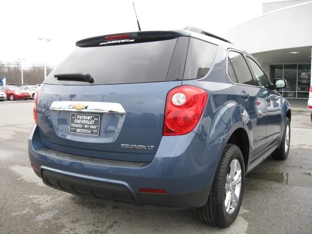 2011 Chevrolet Equinox 4dr Sdn I4 CVT 2.5