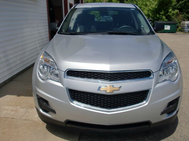 2011 Chevrolet Equinox 1.8T Quattro Sedan 4D