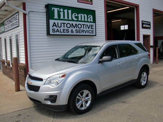 2011 Chevrolet Equinox 1.8T Quattro Sedan 4D