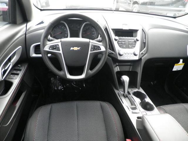 2011 Chevrolet Equinox SL1