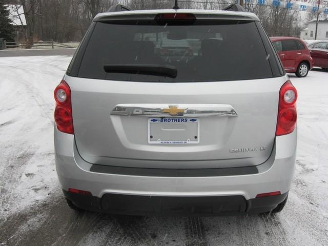 2011 Chevrolet Equinox SL1