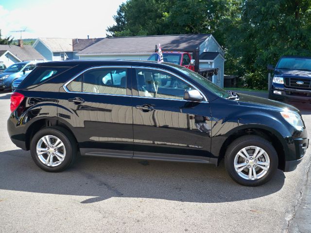 2011 Chevrolet Equinox 1.8T Quattro Sedan 4D