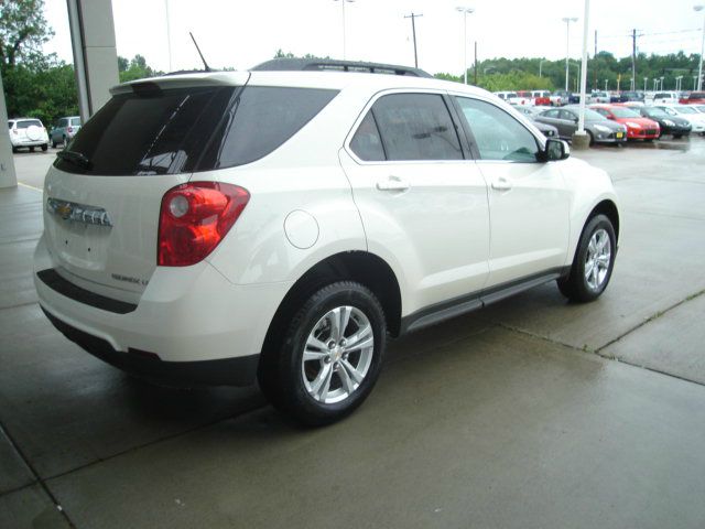 2013 Chevrolet Equinox 4.6 V8 Luxury