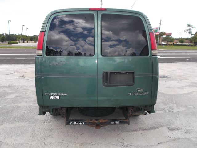 1999 Chevrolet Express 750i 4dr Sdn