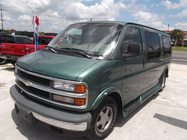 1999 Chevrolet Express 750i 4dr Sdn