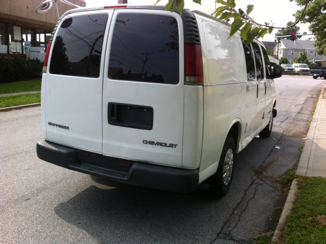 1999 Chevrolet Express Coupe 4D