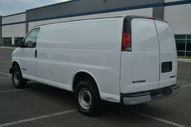 1999 Chevrolet Express REG WB