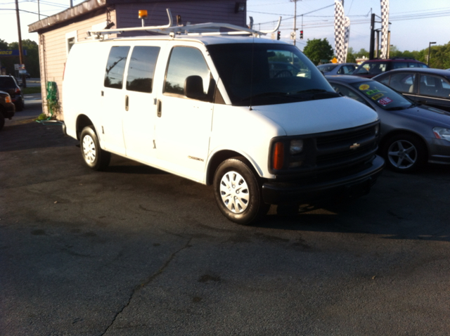 1999 Chevrolet Express Coupe 4D