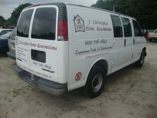 1999 Chevrolet Express REG WB