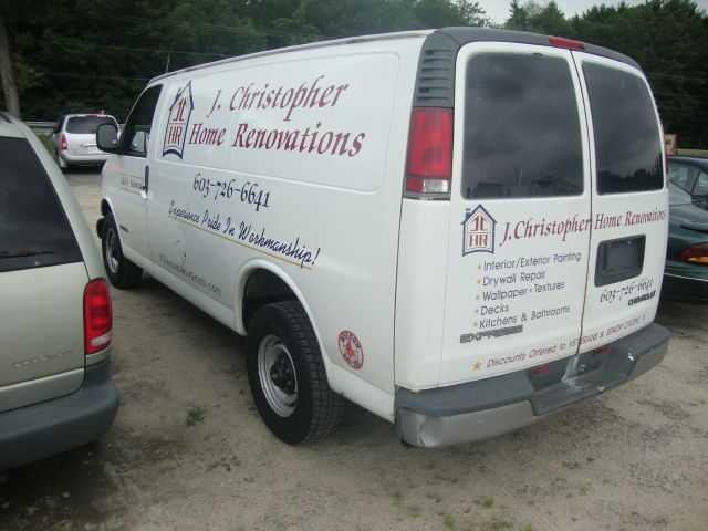 1999 Chevrolet Express REG WB