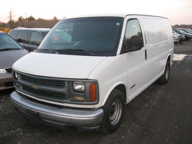 2000 Chevrolet Express Base