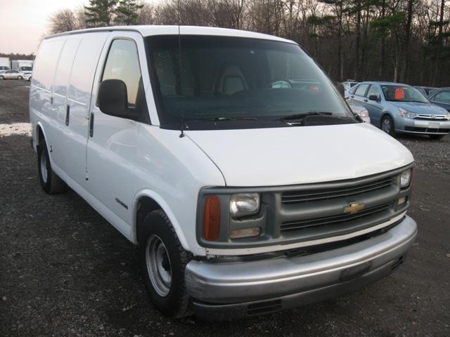 2000 Chevrolet Express Base