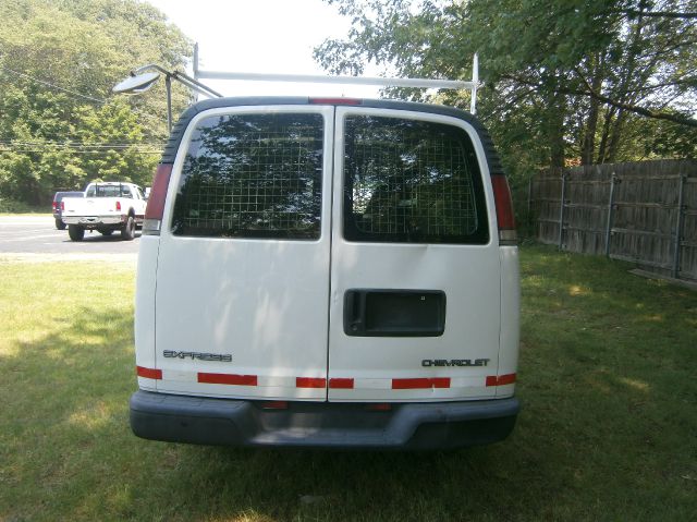 2000 Chevrolet Express Coupe 4D