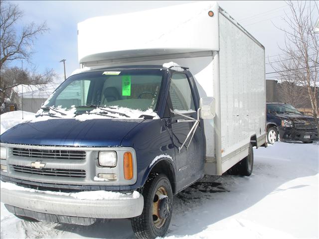 2000 Chevrolet Express Base