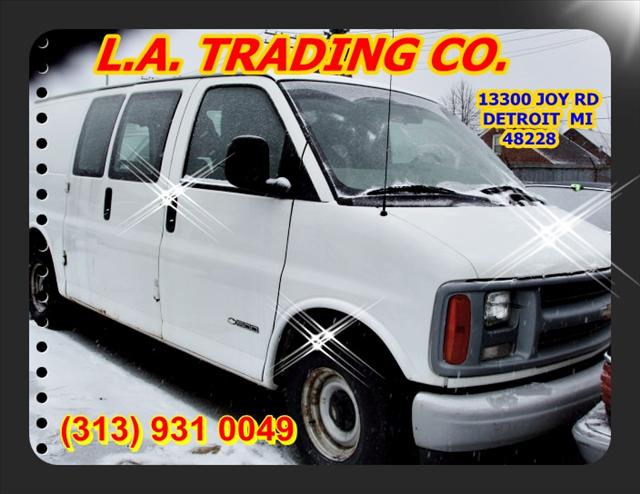 2000 Chevrolet Express Base