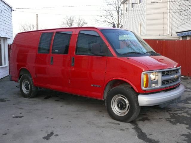 2000 Chevrolet Express Manual