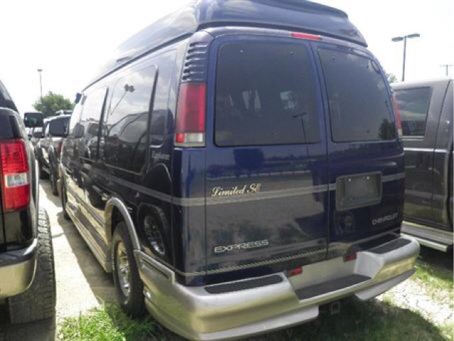 2000 Chevrolet Express Manual