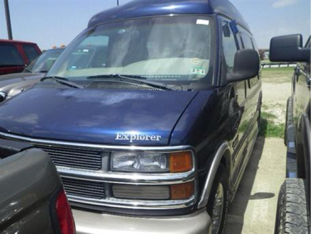 2000 Chevrolet Express Manual