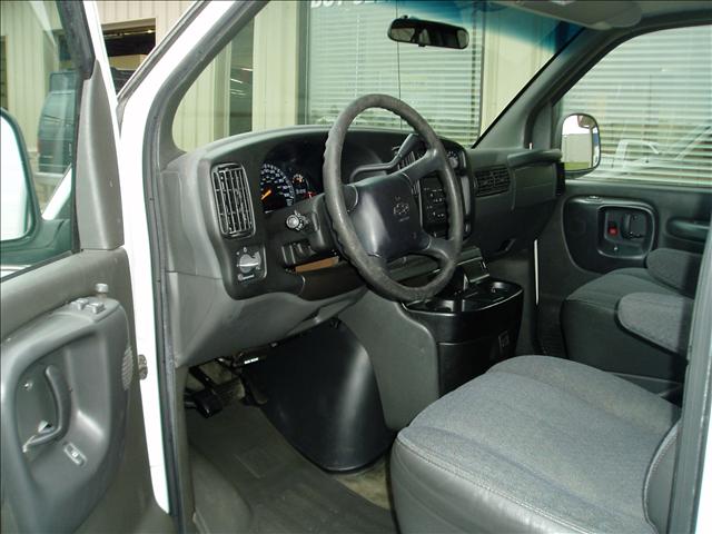 2001 Chevrolet Express Touring W/nav.sys