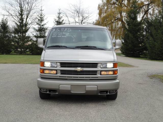 2001 Chevrolet Express Coupe