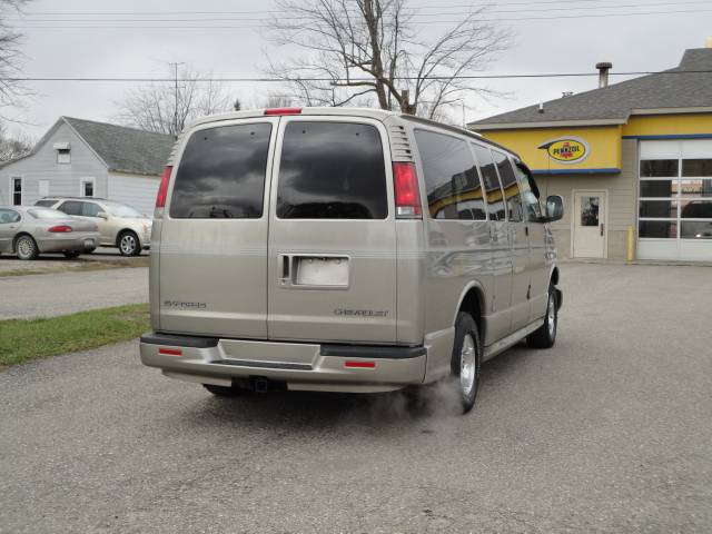 2001 Chevrolet Express Coupe