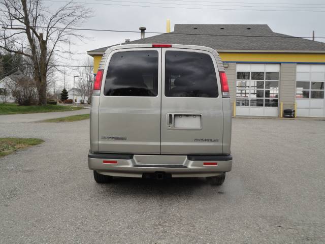 2001 Chevrolet Express Coupe