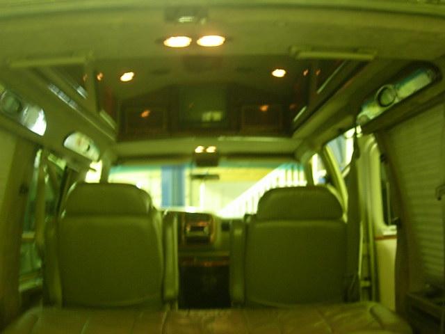 2001 Chevrolet Express SLT CREW