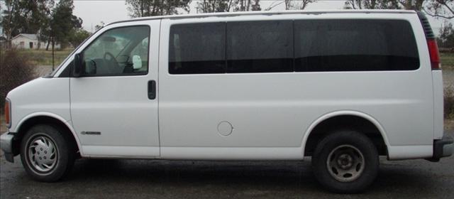 2001 Chevrolet Express Unknown