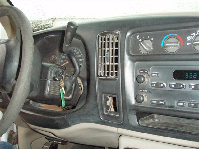 2001 Chevrolet Express Unknown