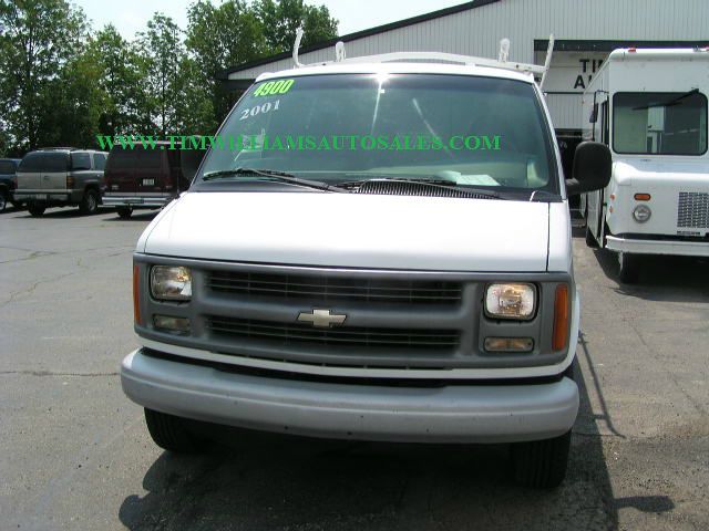 2001 Chevrolet Express REG WB