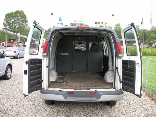 2001 Chevrolet Express SLT W/20 Wheels