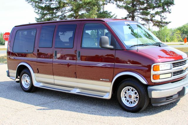 2002 Chevrolet Express GLS Premium