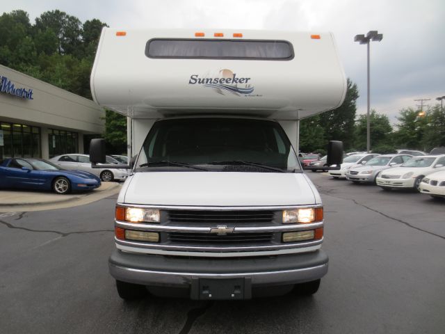 2002 Chevrolet Express 1.8T Cabriolet