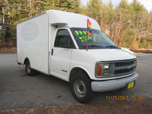 2002 Chevrolet Express 1.8T Cabriolet