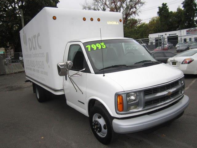 2002 Chevrolet Express 3500 SLT