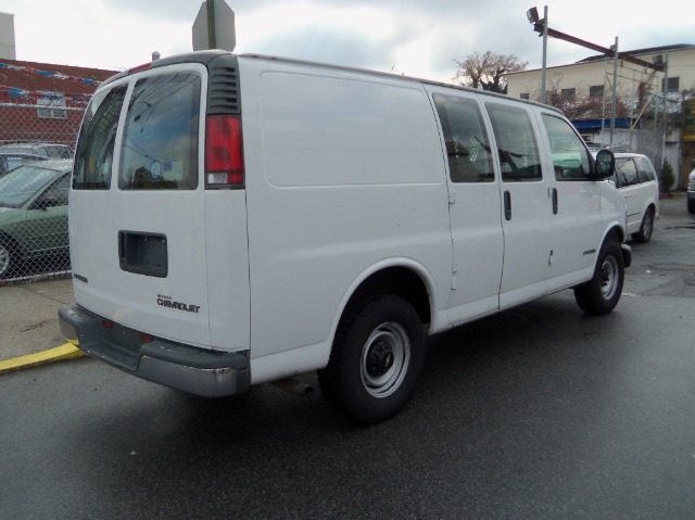 2002 Chevrolet Express RT HEMI W/ Sunroof