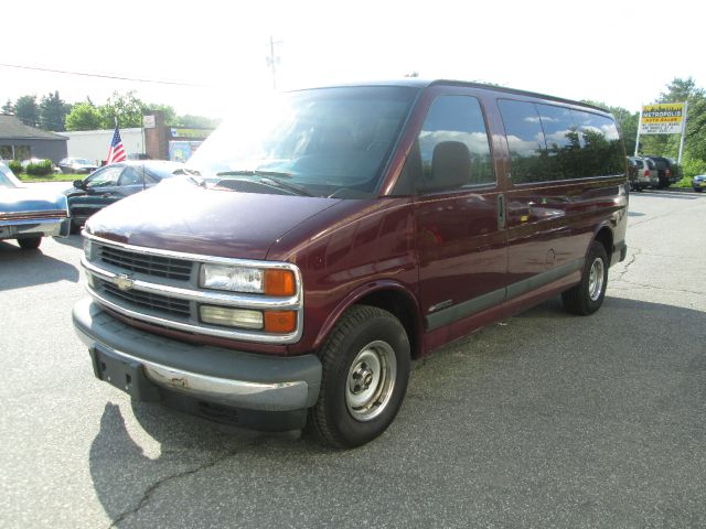 2002 Chevrolet Express Water Truck