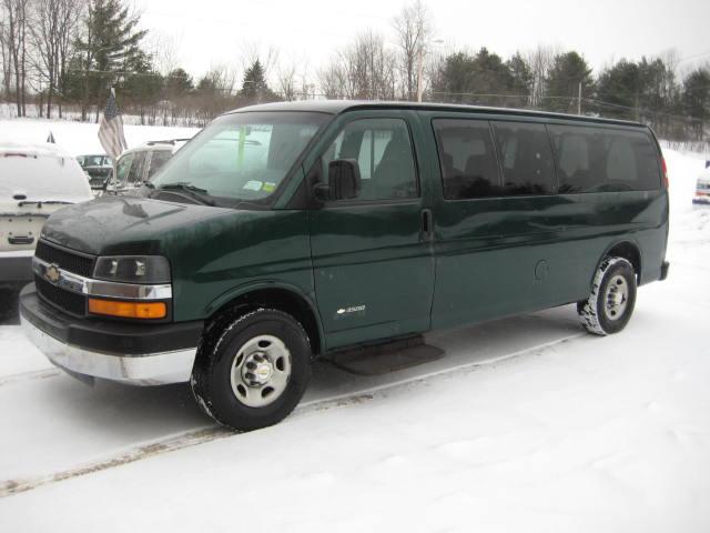 2003 Chevrolet Express 2WD Double V6 Prerunner