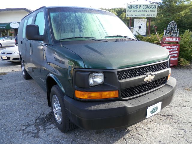 2003 Chevrolet Express Coupe 4D